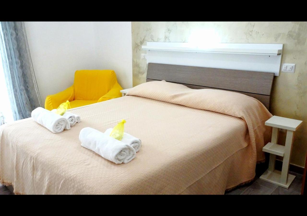 Bed & Breakfast A Capua Adiacente Al Duomo - Il Vicolo Kültér fotó