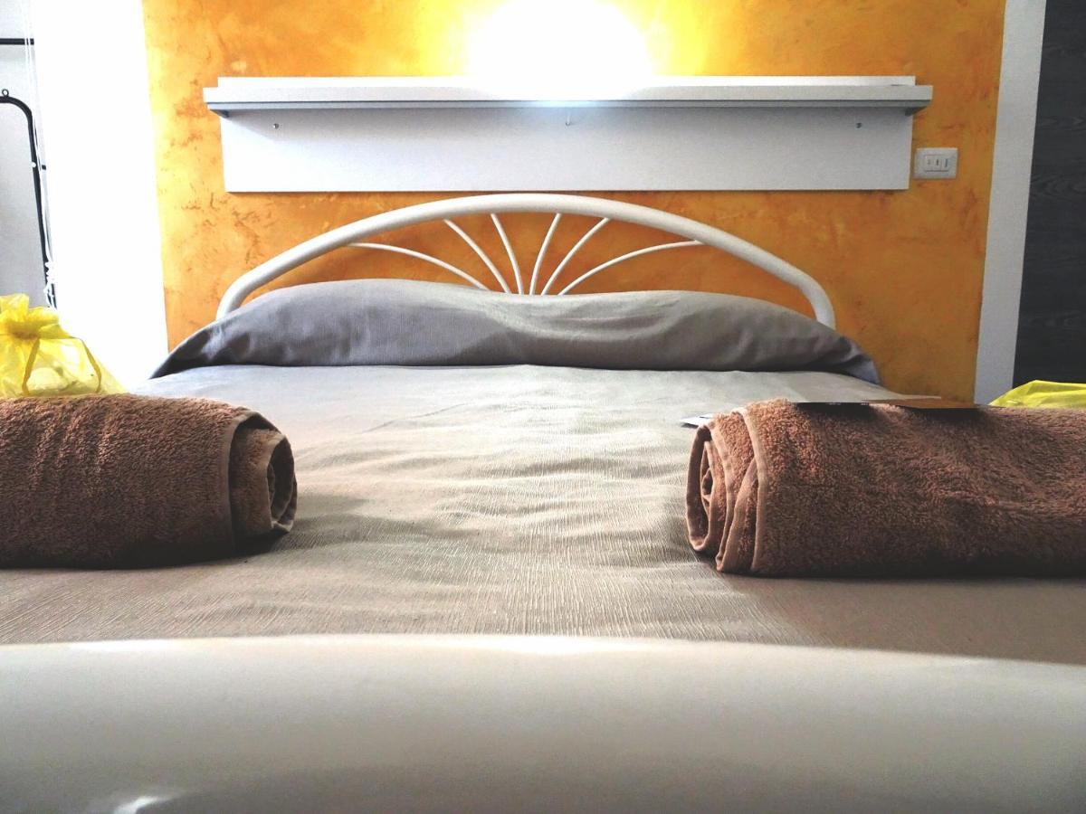 Bed & Breakfast A Capua Adiacente Al Duomo - Il Vicolo Kültér fotó