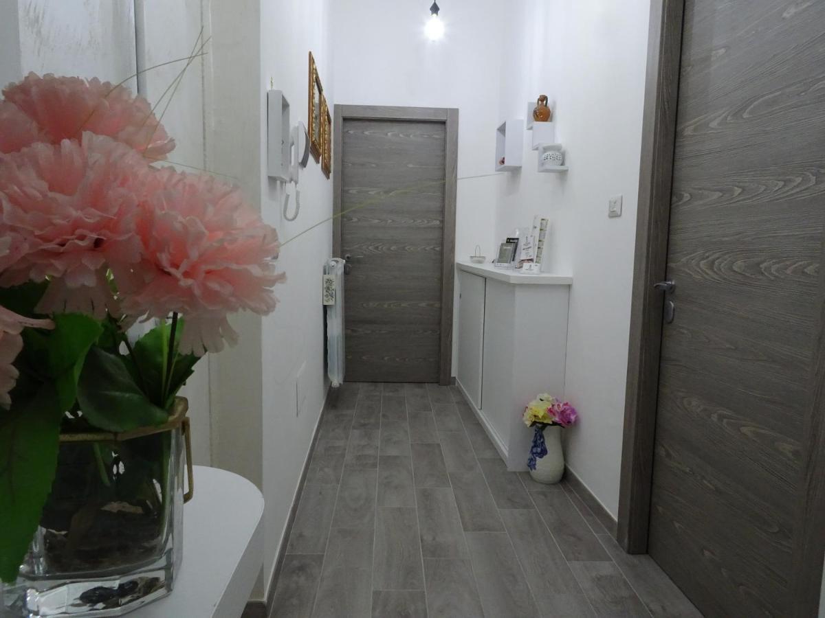 Bed & Breakfast A Capua Adiacente Al Duomo - Il Vicolo Kültér fotó